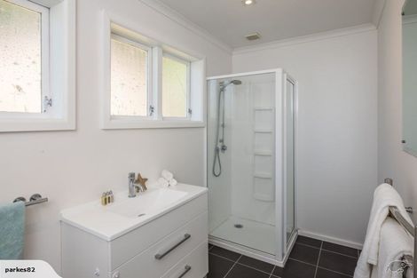 Photo of property in 25 Awarua Street, Ngaio, Wellington, 6035