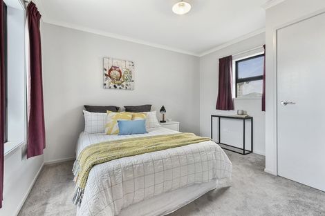 Photo of property in 51 Ipukarea Street, Weymouth, Auckland, 2103