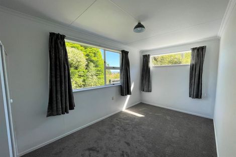 Photo of property in 138 Salcombe Street, Kaitangata, 9210