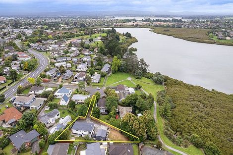 Photo of property in 9 Montego Place, Weymouth, Auckland, 2103