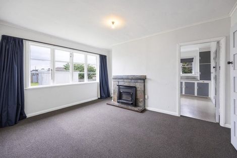 Photo of property in 12 Egmont Street, Patea, 4520