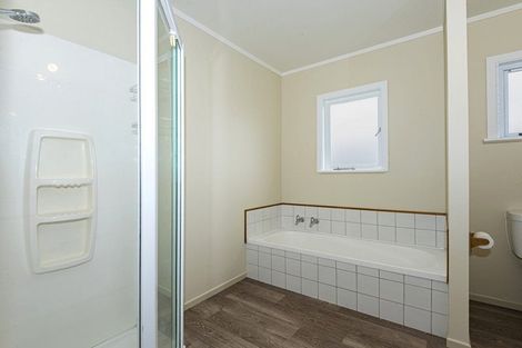 Photo of property in 44 Otuhiwai Crescent, Tikipunga, Whangarei, 0112