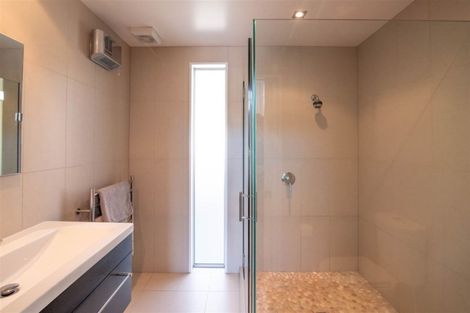 Photo of property in 2 Langlois Lane, Akaroa, 7520