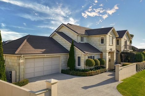 Photo of property in 1 Edgecumbe Road, Tauranga, 3110