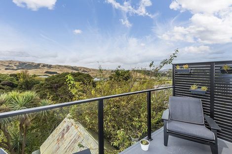Photo of property in 56 Motuhara Road, Plimmerton, Porirua, 5026