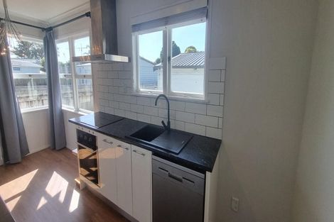 Photo of property in 2/15 Tasman Drive, Opaheke, Papakura, 2113