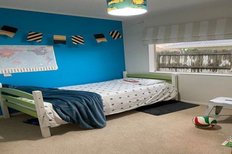 Photo of property in 8 Aspatria Place, Northpark, Auckland, 2013