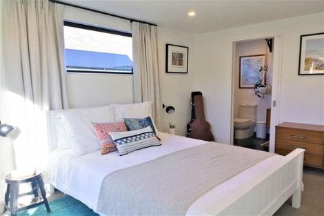 Photo of property in 3 Bellamore Street, Lake Hayes, Queenstown, 9304