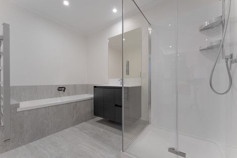 Photo of property in 17/1 Scott Road, Hobsonville, Auckland, 0616