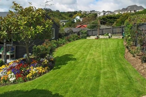 Photo of property in 6 Doon Grove, Papakowhai, Porirua, 5024