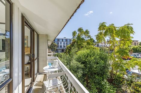 Photo of property in 9/1 Glen Road, Browns Bay, Auckland, 0630