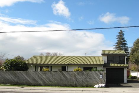 Photo of property in 14 Guthrie Road, Havelock North, 4130