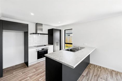 Photo of property in 86 Broadway Parade, Rolleston, 7615