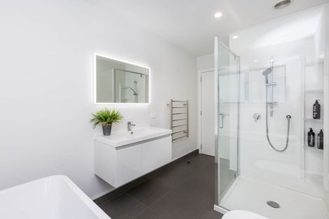 Photo of property in 25 Salisbury Crescent, Wallaceville, Upper Hutt, 5018