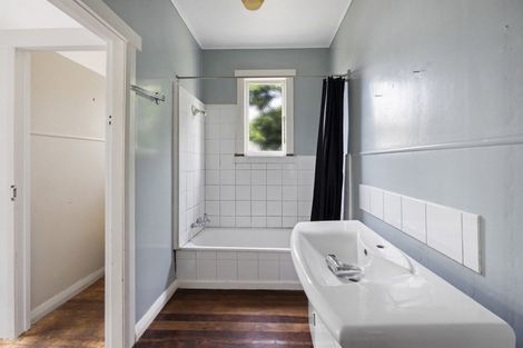 Photo of property in 7 Richmond Street, Inglewood, 4330