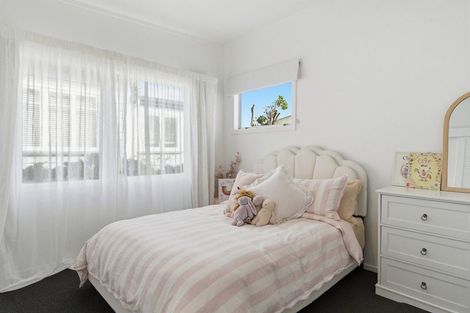 Photo of property in 218 Dickson Road, Papamoa Beach, Papamoa, 3118