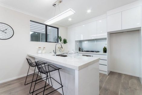 Photo of property in 25 Nightingale Road, Flat Bush, Auckland, 2019
