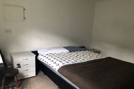 Photo of property in 56 Sylvan Valley Avenue, Titirangi, Auckland, 0604