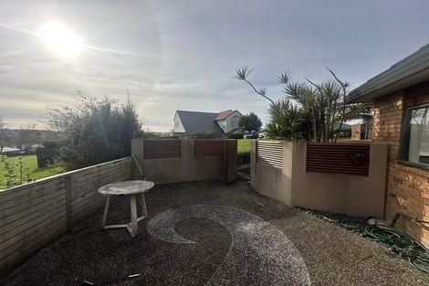 Photo of property in 5 Pigeonwood Lane, Albany, Auckland, 0632
