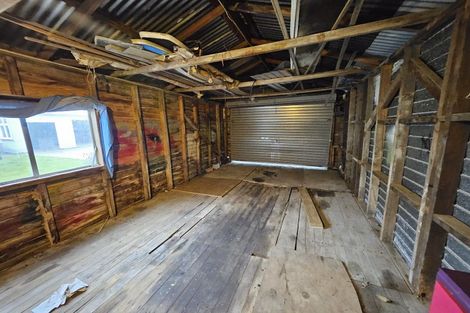 Photo of property in 2 Warburton Street, Karoro, Greymouth, 7805