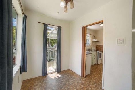 Photo of property in 37 Einstein Street, Outer Kaiti, Gisborne, 4010