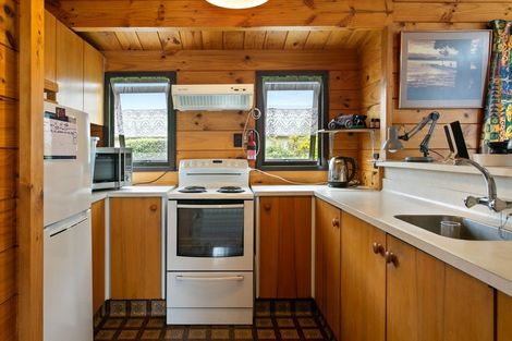 Photo of property in 14 Tobin Place, Richmond Heights, Taupo, 3330