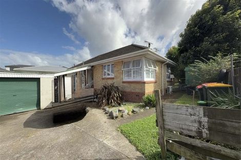 Photo of property in 66 Christmas Road, Manurewa, Auckland, 2102