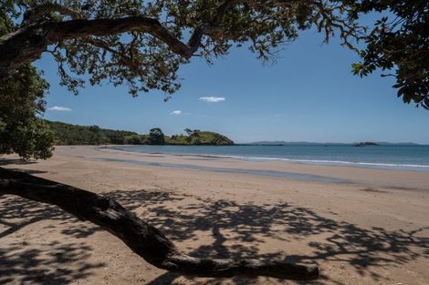 Photo of property in 23a Bayside Drive, Coopers Beach, 0420