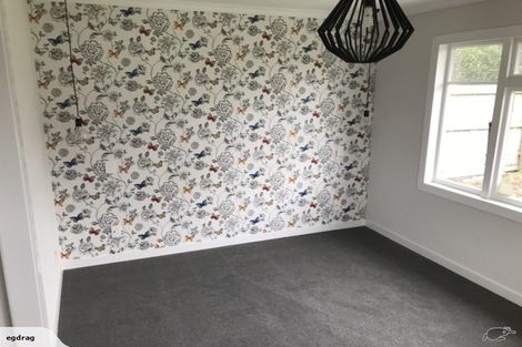 Photo of property in 73 Govett Avenue, Frankleigh Park, New Plymouth, 4310