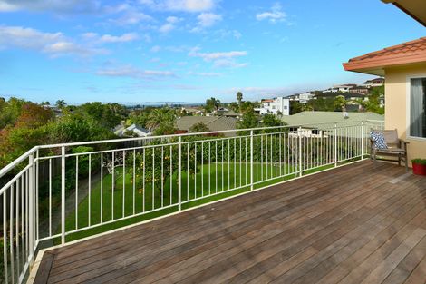 Photo of property in 4 Astor Place, Orewa, 0931