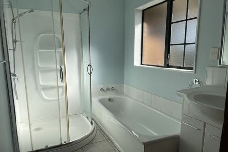 Photo of property in 49 Lyndhurst Street, Takaro, Palmerston North, 4412