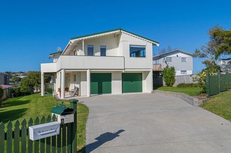 Photo of property in 4 Mariners Grove, Algies Bay, Warkworth, 0920