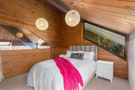 Photo of property in 106 Mccormacks Bay Road, Mount Pleasant, Christchurch, 8081