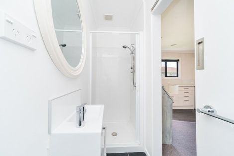 Photo of property in 9 Richmond Avenue, Takaro, Palmerston North, 4410