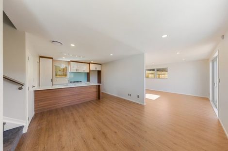 Photo of property in 12 Jaedee Court, Howick, Auckland, 2014