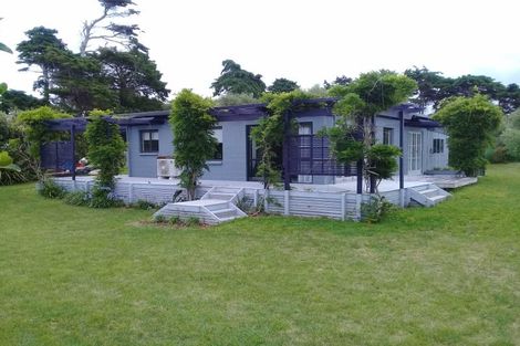 Photo of property in 312a One Tree Point Road, One Tree Point, 0118