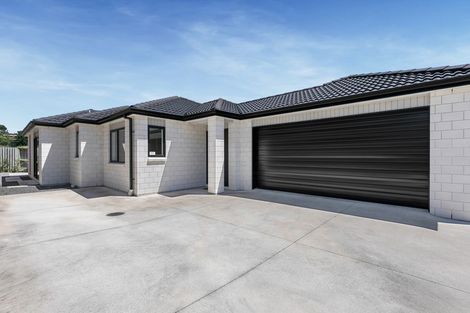 Photo of property in 310a Lakes Boulevard, Pyes Pa, Tauranga, 3112