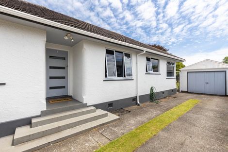 Photo of property in 42 Doralto Road, Frankleigh Park, New Plymouth, 4310