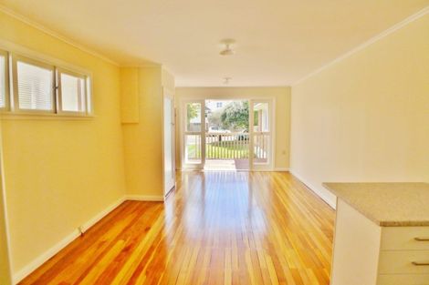 Photo of property in 14 Fairleigh Avenue, Mount Albert, Auckland, 1025