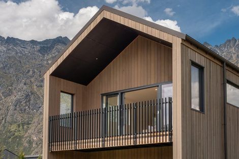 Photo of property in 22 Soudley Court, Jacks Point, Queenstown, 9371