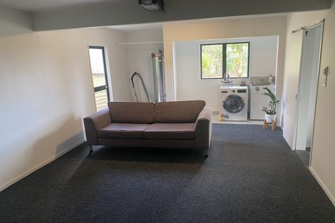 Photo of property in 1/3 Ceramco Place, Torbay, Auckland, 0630