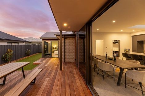 Photo of property in 3 Picadilly Avenue, Casebrook, Christchurch, 8051