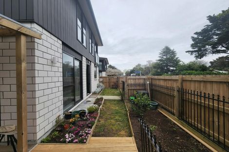 Photo of property in 2 Vanni Lane, Pahurehure, Papakura, 2113