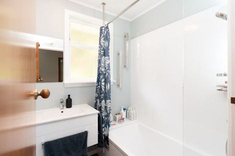 Photo of property in 12 Tobruk Street, Karori, Wellington, 6012