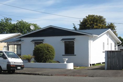 Photo of property in 5 Lowther Street, Whanganui, 4500