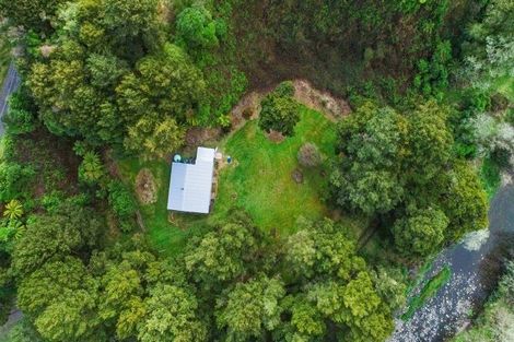 Photo of property in 205 Te Rena Road, Kakahi, 3989