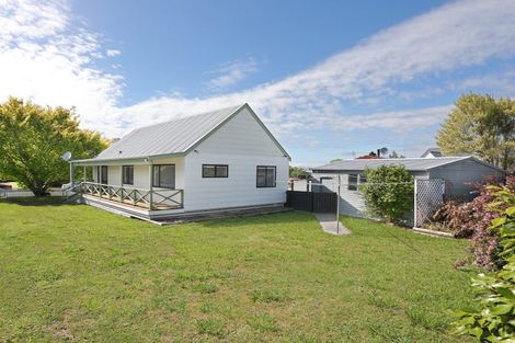 Photo of property in 6 Mountfort Grove, Feilding, 4702