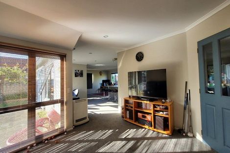 Photo of property in 3 Santa Teresa Court, Paraparaumu Beach, Paraparaumu, 5032