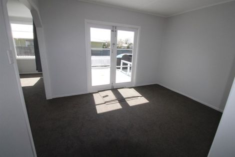 Photo of property in 22 Tarapunga Place, Tokoroa, 3420