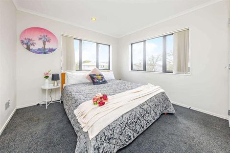 Photo of property in 26a Wayne Drive, Mangere, Auckland, 2022